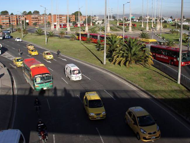 Candidatos opinan sobre más de un día sin carro en Bogotá al año