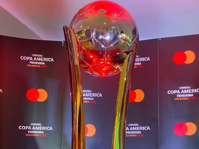 Trofeo de la Copa América Femenina.