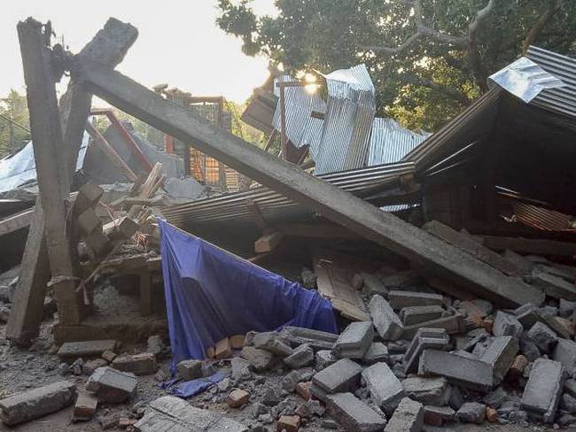 Decenas de muertos y cientos de heridos dejó terremoto en Indonesia