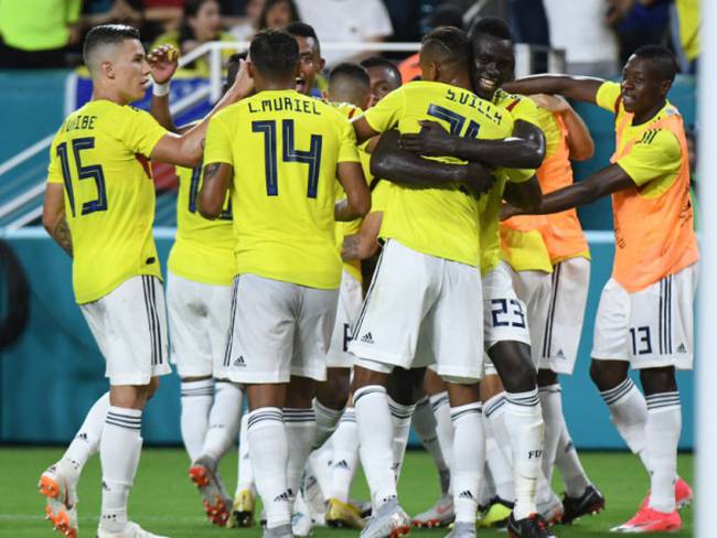 Colombia se mantiene 14 del Ranking FIFA; empate en el primer lugar