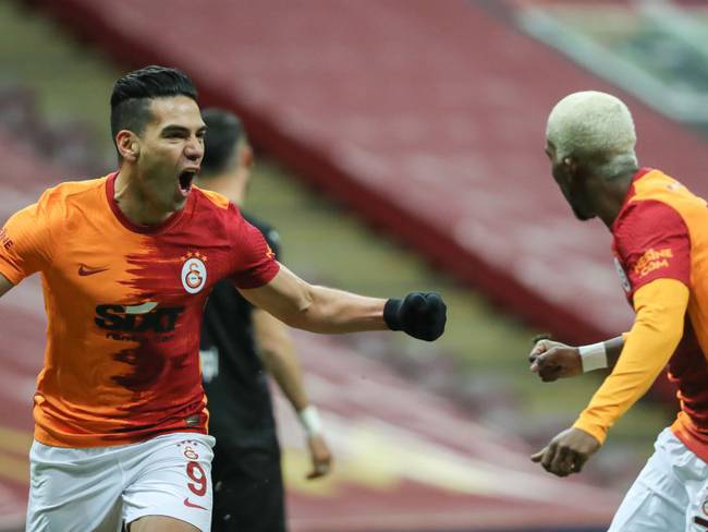 Falcao celera su sexta anotación con el Galatasaray esta temporada.