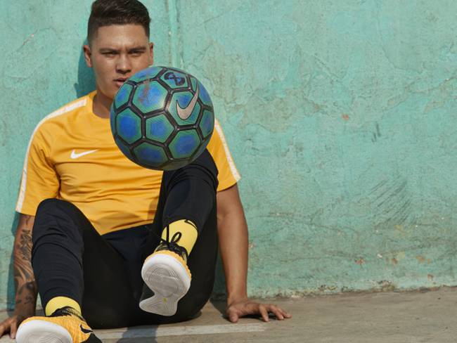Juan Fernando Quintero es la imagen de Nike en Colombia para los guayos Solare Flare