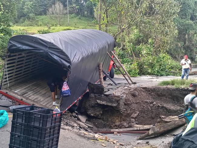 Incertidumbre en la Central de Abastos de Bucaramanga tras bloqueo vial