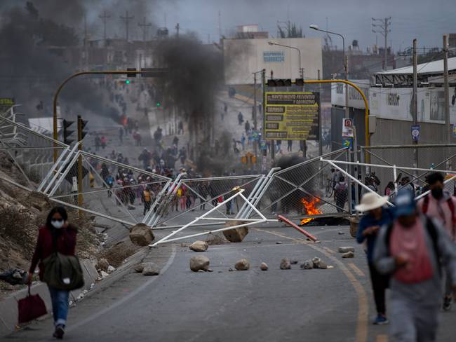 Manifestaciones y bloqueos en Perú. (Photo by Denis Mayhua/picture alliance via Getty Images)
