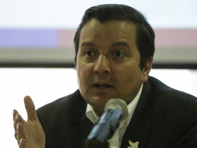 David Luna, senador de Colombia se pronuncia sobre la polémica del Metro de Bogotá