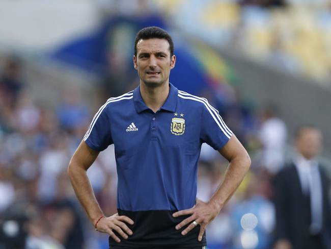 Argentina confía en su técnico y lo ratificó para jugar las eliminatorias