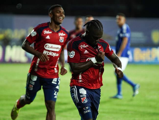 Edwuin Cetré anotó los dos goles del Medellín / Colprensa