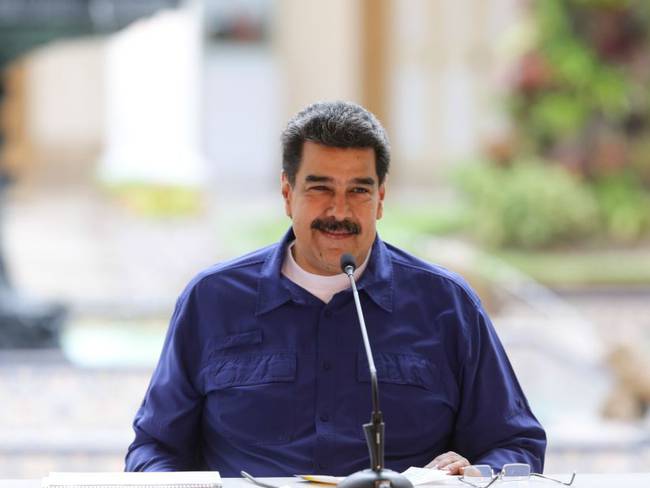 Maduro acuerda con Cruz Roja ingreso de ayudas a Venezuela