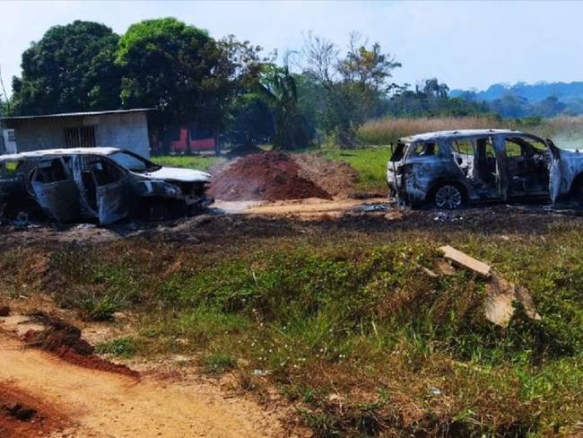 Vehículos incendiados en Guaviare