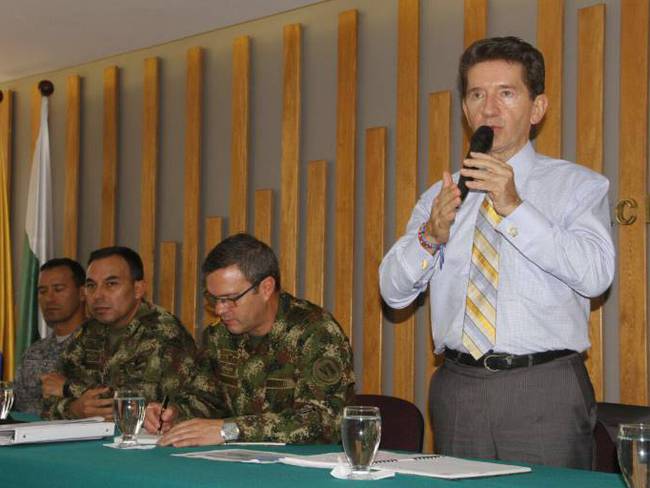 Ofrecen recompensa de 50 millones por asesinos de 4 policías en Antioquia