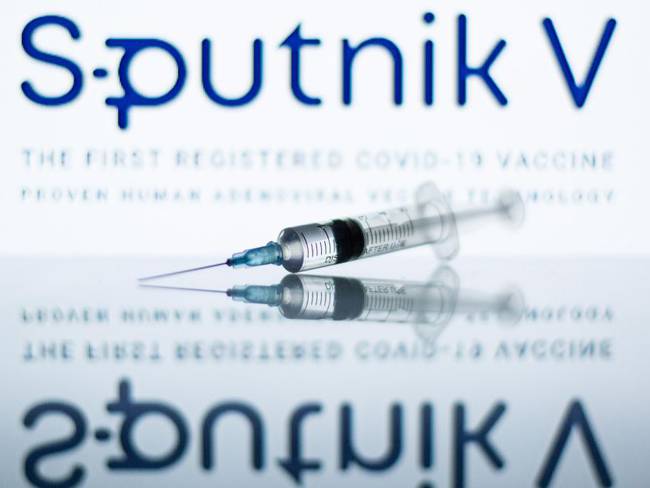 Los ensayos médicos de la vacuna rusa confirmó el 91,6% de efectividad de Sputnik V contra el coronavirus.
