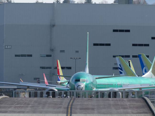 Regulador de EEUU juzga &quot;adecuados&quot; cambios propuestos en Boeing 737 MAX