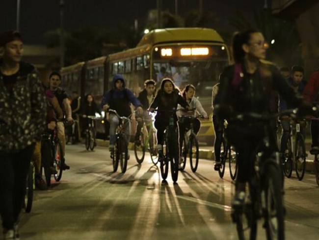 Ciclovía nocturna Bogotá: Horarios, rutas y restricciones