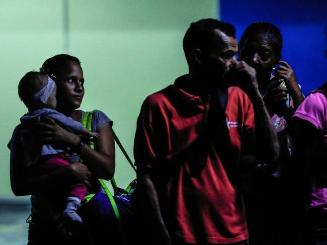 Estrés y traumas tras apagón en Venezuela, las secuelas de vivir en pánico