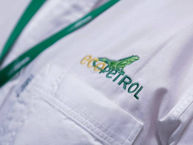 Camisa con el logo de Ecopetrol / Foto: Colprensa