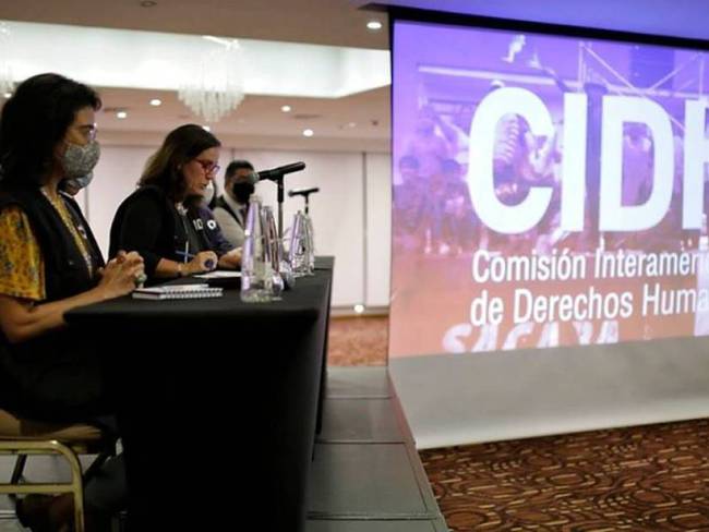 Comisión de la CIDH que recibió testimonios en Colombia durante las manifestaciones.      Foto: Colprensa