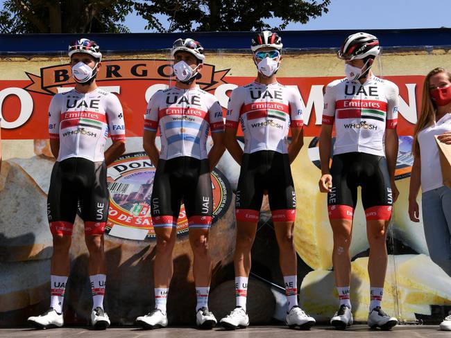 El Team Emirates retiró tres de sus colombianos de la Vuelta a Burgos