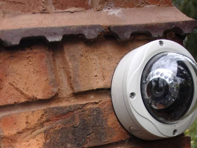 Investigaciones revelan cámaras web vulnerables a ser espiadas