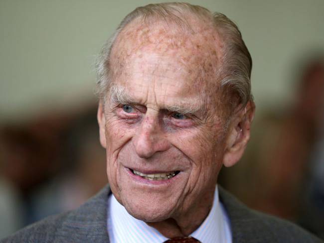 El principe Felipe tiene 99 años y permanecerá internado durante varios días. 