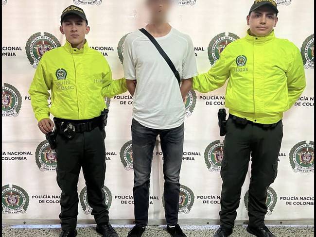 Canadiense capturado en Medellín-foto policía Metropolitana