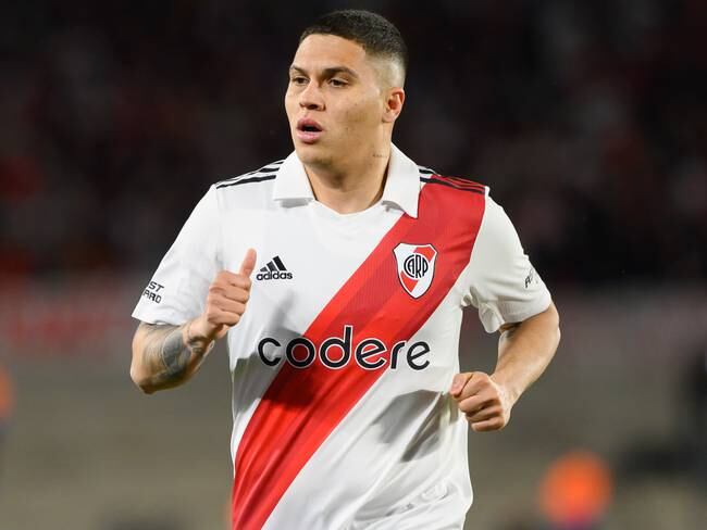 BUENOS AIRES, ARGENTINA - 2022/10/16: Juan Fernando Quintero of River Plate seen during the match between River Plate and Rosario Central as part of Liga Profesional 2022 at Estadio Mas Monumental Antonio Vespucio Liberti.(Final score; River Plate 1:2 Rosario Central). (Photo by Manuel Cortina/SOPA Images/LightRocket via Getty Images)