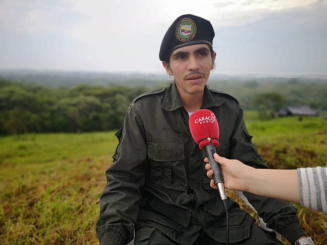 Carlos Eduardo García, alias ‘Andrey’ es uno de los hombres de las disidencias de las Farc dirigidas por ‘Iván Mordisco’ que lidera los acercamientos de paz con el gobierno colombiano.