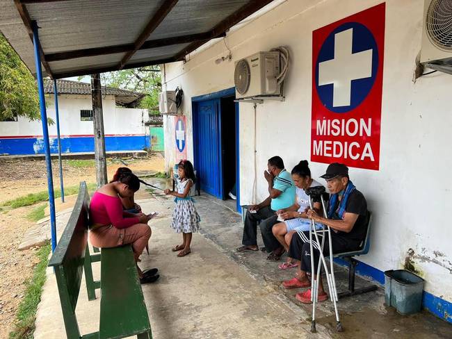 Tres médicos salieron de los corregimientos de Puerto López y Puerto Claver por miedo a los grupos armado. Foto: Personería El Bagre.