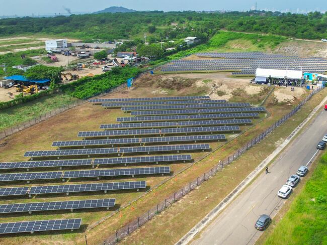 Se inaugura UTB Solar, un hito en la transición energética universitaria de Colombia