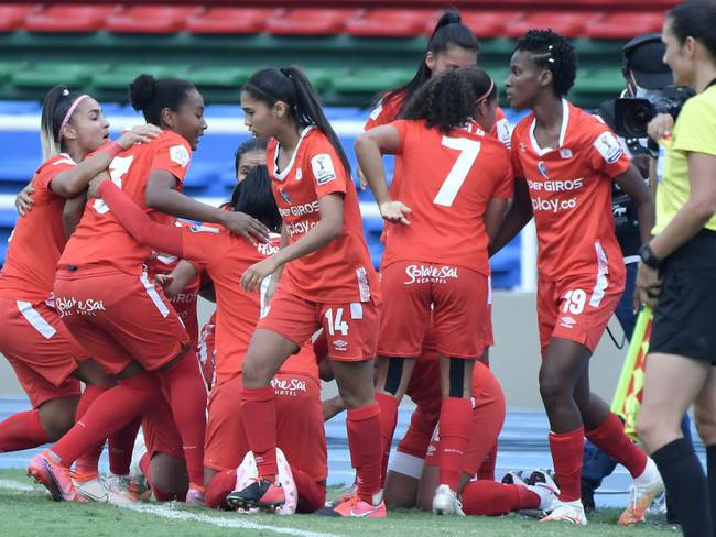 La Liga Femenina de Colombia en el 2021 durará solamente mes y medio.