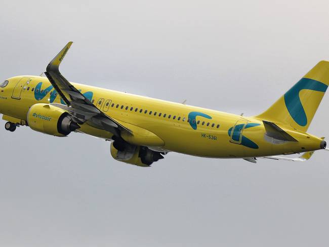 Usuarios de Viva Air afirmaron que les exigieron comprar nuevos tiquetes para poder viajar