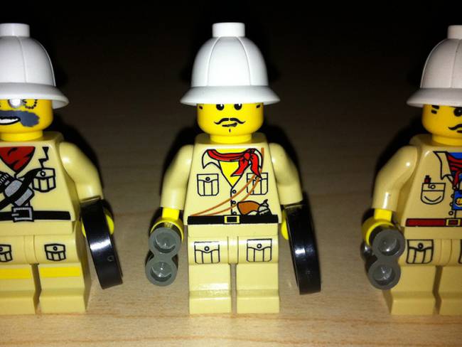 ¿Lego incluyente? La compañía lanzó una figura en silla de ruedas