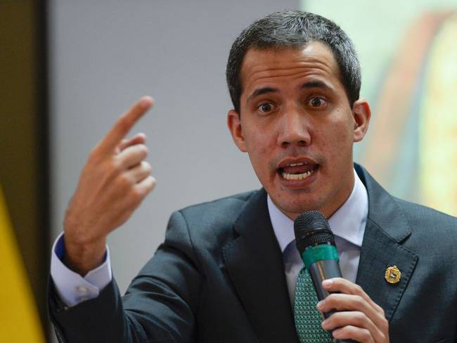 Guaidó autorizará uso de satélites para ubicar grupos armados en Venezuela