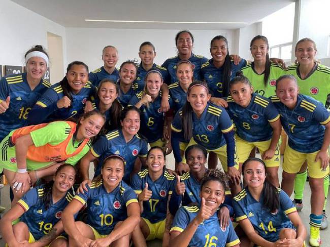 La Selección Colombia femenina durante su más reciente presentación en México.