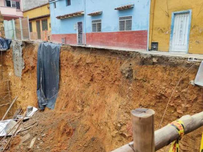 Colapsó una calle del barrio Mutualidad en Bucaramanga