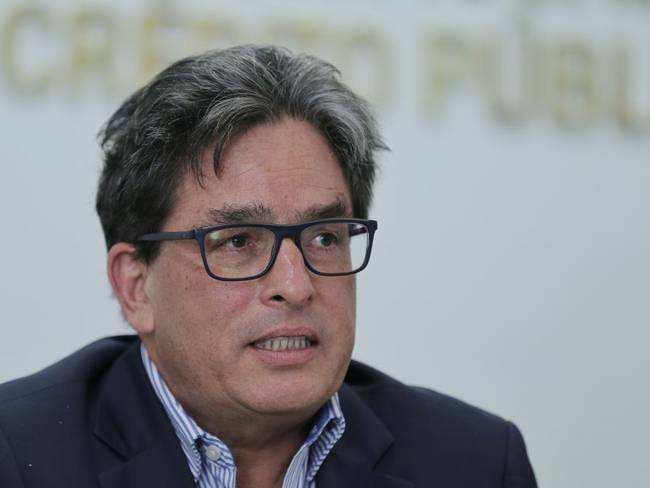 Ministro de Hacienda, Alberto Carrasquilla