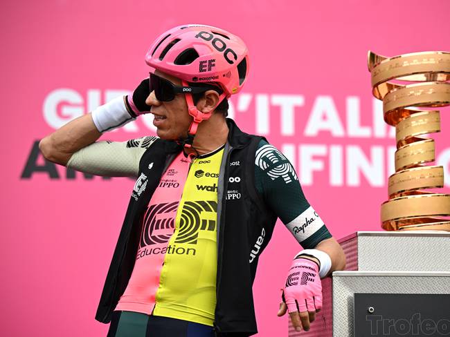 Rigoberto Urán previo a una de las etapas del Giro de Italia 2023. (Photo by Stuart Franklin/Getty Images,)