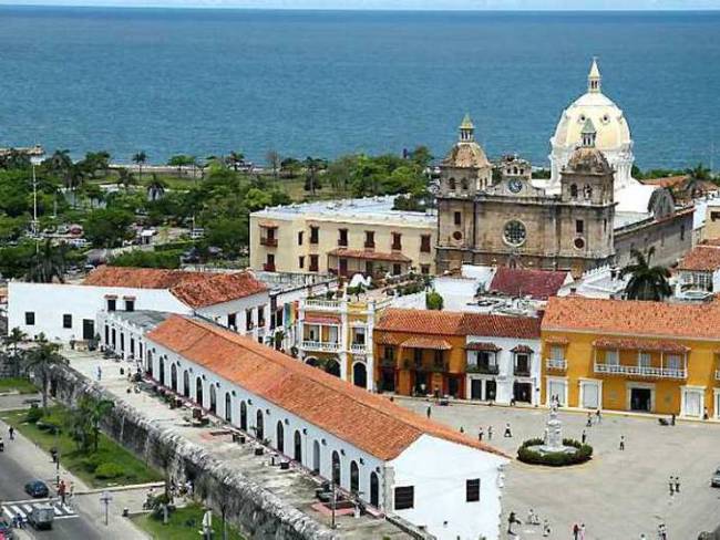 Alcaldía de Cartagena peatonalizó el Centro Histórico por un mes