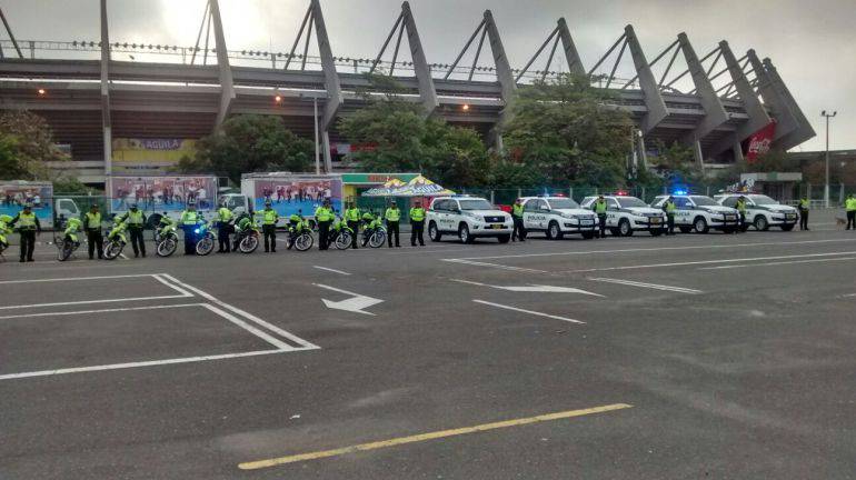 Dos mil policías garantizan seguridad en Barranquilla