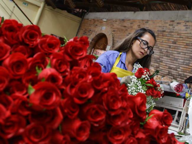 San Valentín recibe 3.500 toneladas de flores colombianas