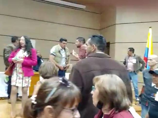 Asamblea Municipal Colombia Humana / Foto: tomada del video.