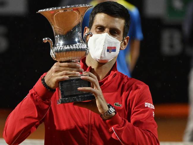 Djokovic gana su quinto título en el Masters 1.000 de Roma