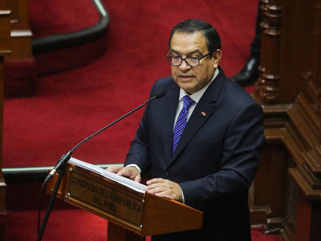 El jefe de gabinete de Perú, Alberto Otarola. Foto de Sebastian Castañeda/POOL/AFP vía Getty Images.