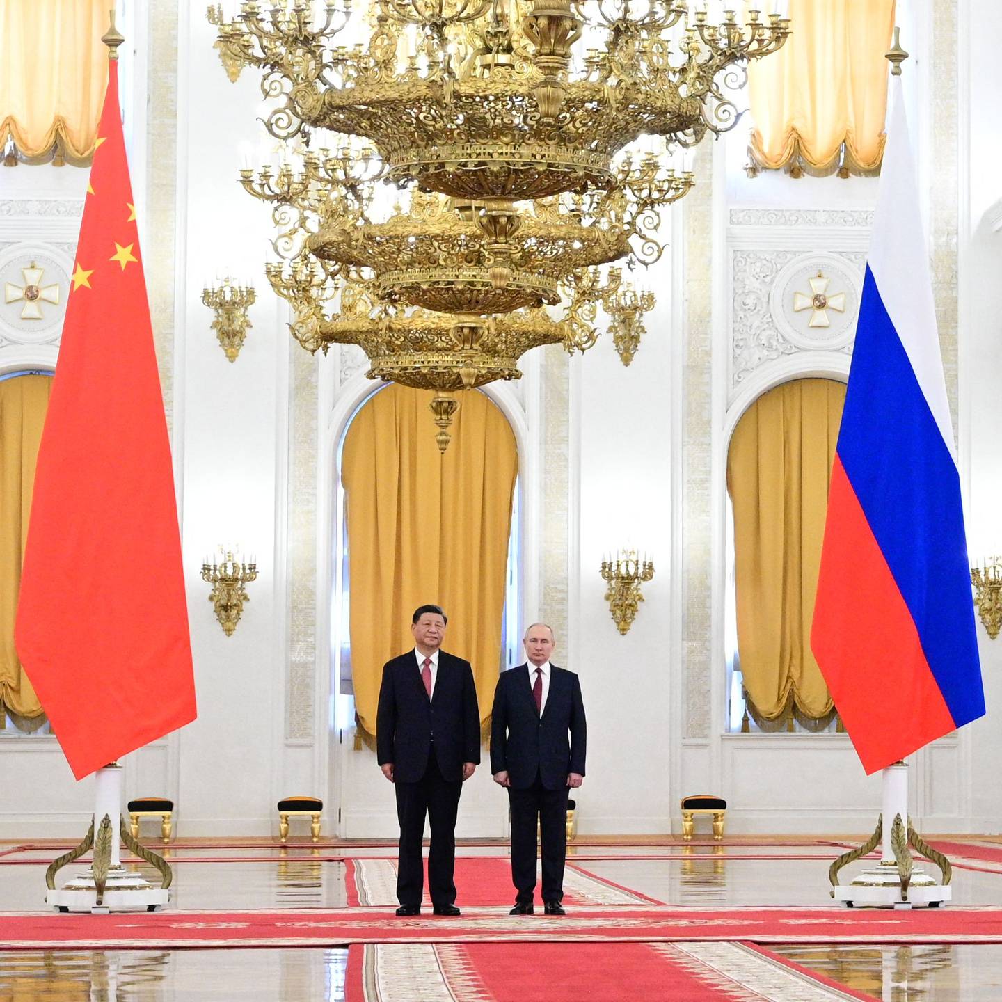 Disponible Turista Letrista Inicia la negociación entre Putin y Xi en Rusia