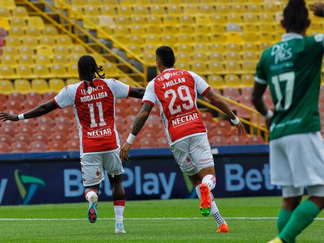 Hugo Rodallega celebra su primer gol con Santa Fe / Colprensa.