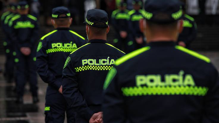 Formación de uniformados de la Policía Nacional de Colombia (Foto vía COLPRENSA)