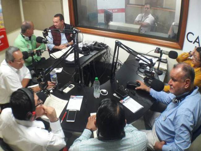 Foros:3 Caracol Radio por la democracia,candidatos Cámara de Representantes