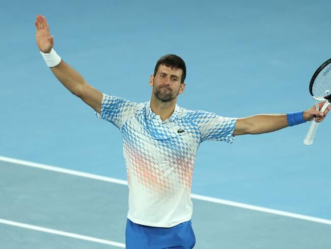 Novak Djokovic después de vencer a Andrey Rublev en los cuartos de final del Australian Open (Photo by Clive Brunskill/Getty Images)