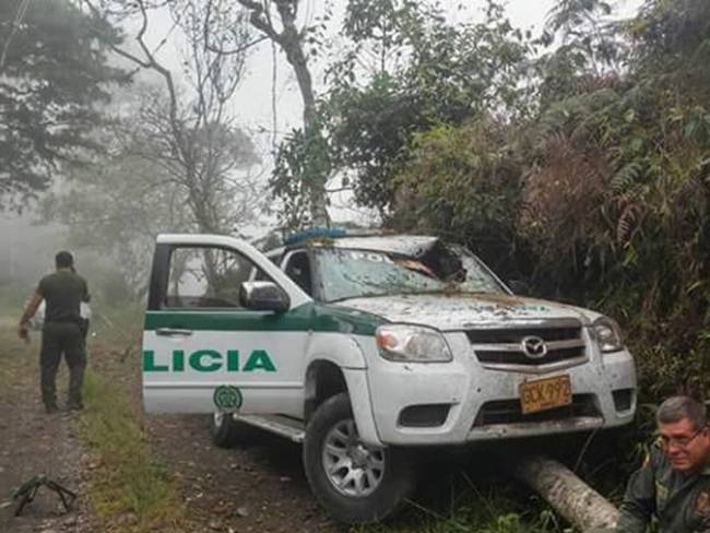 Atentado en Cundinamarca deja un policía muerto y otro herido