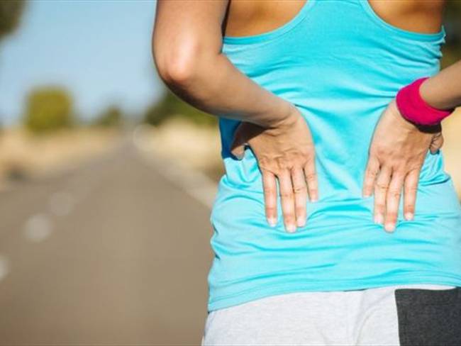 El dolor en la espalda se puede aliviar si haces un nivel normal de ejercicio. Sin embargo muchas personas temen sufrir un dolor mayor. Foto: THINKSTOCK