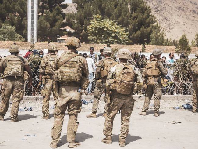 Tropas extranjeras en evacuación en Kabul